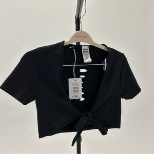 Gymshark Black Plunge Crop Top